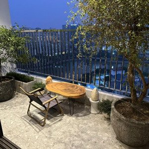 gđ em bán căn hộ góc 120m ( 3n2w) tại chelsea residences, cầu giấy. giá : 12,5 tỷ. sẵn sổ, full đồ