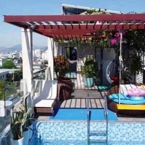 Toà nhà gần ĐH Kiến Trúc Đông Á Khu dân cư sầm uất khai thác dòng tiền 110trieu,tháng