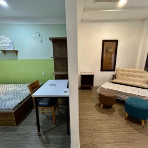 cho thuê phòng tách bếp 26m2 - mới 100% - lối đi riêng full tiện nghi như ảnh - gần chợ tân định q1