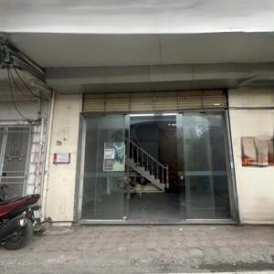 Cho thuê MBKD Đặng Tiến Đông, ngay sát hồ Hoàn Cầu 70m2 (t1,2) 12 Triệu Spa, Nail, KD on