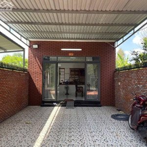bán nhà phường tân an thủ dầu một giá cực rẻ. dt 306m thổ cư 75m, đường nhựa 5m, hướng đông nam