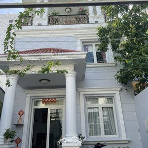 đi định cư bán gấp biệt thự mini tân cổ điển trung tâm q11 (7*26m) chỉ 24,99 tỷ tl
