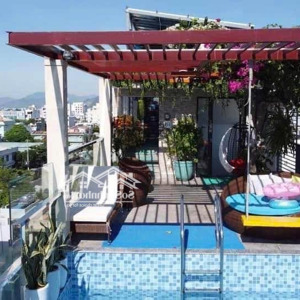 bán tòa căn hộ 7 tầng mặt tiền núi thành có 18 phòng + hồ bơi - gọi đàm tiến