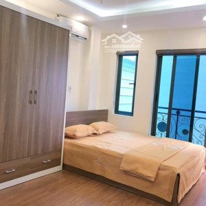 chính chủ cho thuê phòng full đồ nhà mặt đường rất tiện di chuyển
