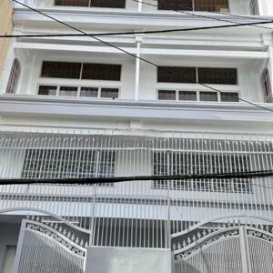 Cho thuê nhà mới sửa hẻm xe hơi đường Hồng Bàng, P16, Q11, 8x12m 4 lầu
