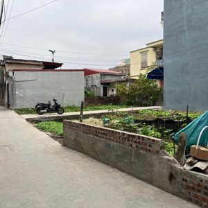 chuyển nhượng lô đất đẹp mặt ngách đường khúc thừa dụ