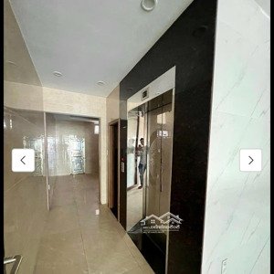bán tòa văn phòng 5 tầng đường 10m5 phan đăng lưu - hải châu. doanh thu 50 tr/th. gọi tuyết