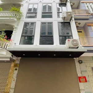 nhà mặt phố 70m2, 80 tỷ tại nguyễn chí thanh, đống đa, hà nội