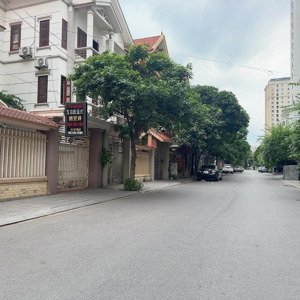 Pán Căn Biệt Thự Việt Trang - Làn 2 đường Lê Thái Tổ, Ninh Xá, Tp Bn. Giá 3x,x Tỷ
