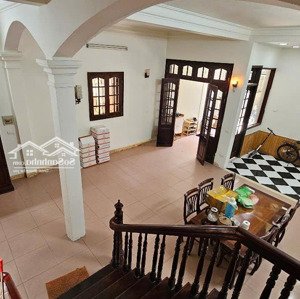 cho thuê mặt bằng kinh doanh 130m² số 18 chính kinh, thanh xuân ,có sân, mặt ngõ rộng, ở và kd