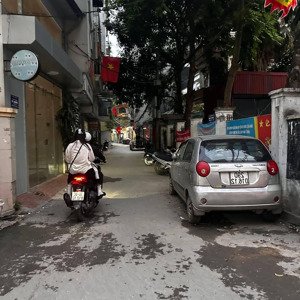 Cho Thuê Nhà Riêng 30m2 Và 50m2, đê La Thành để ở, Làm Kho, Vp... ô Tô 1,25 Tấn đỗ, 4,5 Tr/th