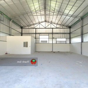 cho thuê mặt bằng, kho dt 150m2 xã bà điểm