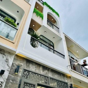 cần bán siêu gấp nhà nguyễn thiện thuật,p2,q3 giá 4tỷ280/60,2m cho thuê 30tr gần ngã sáu cộng hoà