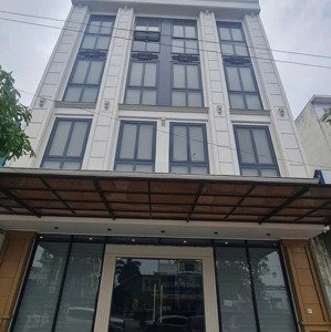 cho thuê nhà mặt phố trung tâm thành phố hưng yên, 120m2 x 5 tầng có thang máy