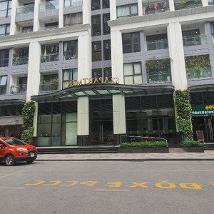 bán căn hộ cao cấp vinhomes symphony 64 mét tầng 8/12 , full nội thất