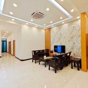 Nhà Cho Thuê Tại Ngã Ba Thái Lan