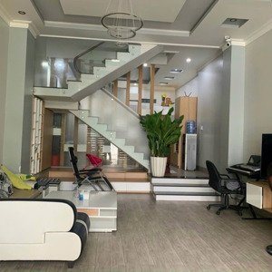 cho thuê nhà lầu mới đẹp 3pn, 4wc trung tâm tp phan thiết giá rẻ