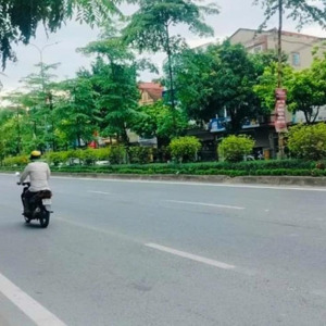 bán gấp lô đất gần ngã tư trôi, mặt đường tỉnh lộ 422 kinh doanh mọi mặt hàng, 98m chỉ hơn 12tỷ