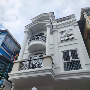 hot!! bán biệt thự hồng hà khu sân bay , hxh hẻm thông 6m, (5m x 19m) 4 tầng giá 18,5 tỷ