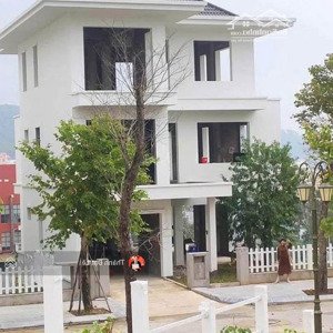 bán cắt lỗ hơn 2 tỷ căn biệt thự 3,5 tầng 300m2 đồi phoenix, trung tâm du lịch bãi cháy, hạ long