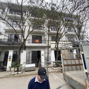 cho thuê nhà tại kdtm đại kim nguyễn xiển, 17 triệu/th, 72m2, 6pn, 6wc, 4 tầng