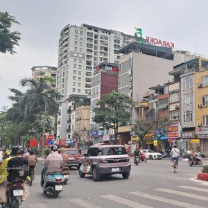 tòa văn phòng 8 tầng - mặt phố kinh doanh - vỉa hè 12m - dòng tiền 1,4ty - siêu hiếm
