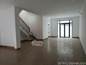 cho thuê nhà phố vinhomes grand park quận 9, 126m2-15 triệu/th hoàn thiện, căn duy nhất thị trường