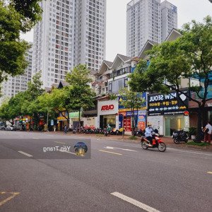 Bán Nhà Mặt Phố Nguyễn Chánh, Kd Vô địch, 96m2 X 4 Tầng, Chỉ 53.5 Tỷ.