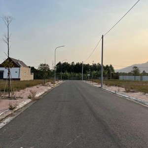 duy nhất 1 lô 126m2 ngay điểm lên xuống cao tốc giá chỉ 1tỷ15