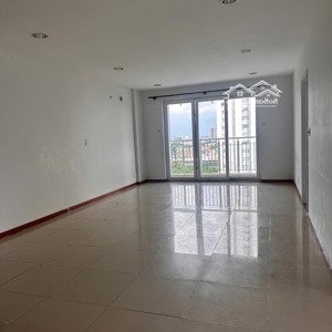đi định cư cần bán gấp căn góc rộng 99m2 lô c, giá 2,78 tỷ, có sẵn sổ hồng. lh: 