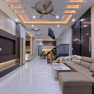 kẹt tiền - nhà 1 trệt 2 lầu - full nội thất - 1 tỷ 550 triệu miễn thương lượng có ngân hàng hỗ trợ