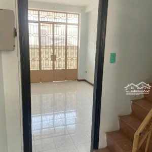 cho thuê nhà đường cao đạt 4 phòng ngủ, hẻm 4m, gần mặt tiền