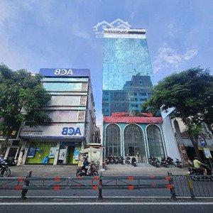 bán toà nhà siêu rẻ mt điện biên phủ-quận 10. dt:6 x20m-7 tầng. hđ thuê: 90 triệu/tháng. giá: 35 tỷ