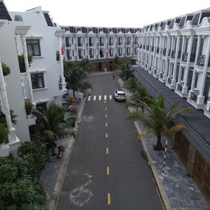 bán shophouse royal town dĩ an, 80m2, giá tốt nhất thị trường,