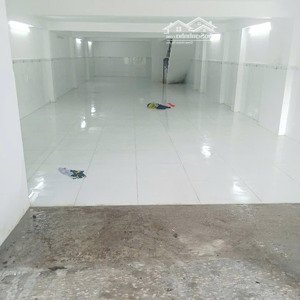 chính chủ cho thuê nhà mặt tiền nhà hiệp bình ngay tung tâm tiệc cưới claris palce