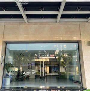 cho thuê shophouse đinh thị thi 1 trệt 1 lửng 3 lầu + sân thượng giá hot 59tr