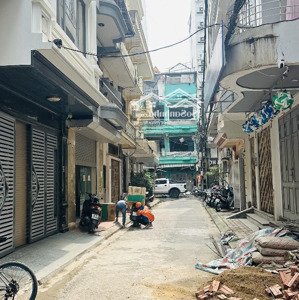 bán nhà 4 tầng hoàng quốc việt cầu giấy dt41m mt4.1m 16.4 tỷ phân lô vỉa hè thông sang nghĩa tân