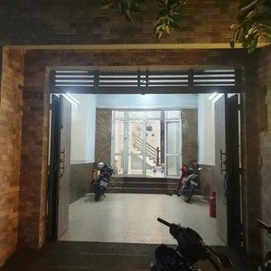 Cho Thuê Mặt Bằng Kinh Doanh Mt 939 đường Trần Xuân Soạn, P. Tân Hưng, Q. 7