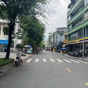 hàng hiếm! nhà 2 mặt tiền đào duy từ - nguyễn tri phương quận 10, dt: 4x16m, giá chỉ 26 tỷ