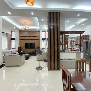 Bán Biệt Thự Cực đẹp Khu Phân Lô Cao Cấp Trong Ngõ đường Văn Cao, Hải An, Hải Phòng