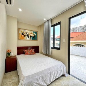 căn hộ luxury 2 pn 1pk 1nvs siêu đẹp hẻm oto trần bình trọng quận 5 gần ngã sáu cộng hoà q1,q3,q10