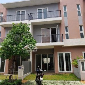 Cho Thuê Nhà Mặt Phố Dragon Village, 12 Triệu Vnd, 186 M2, 3pn, 4wc, Q9, Hcm