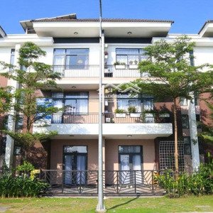 bán biệt thự sân vườn dưới 4tỷ gần ql1a sổ hồng riêng