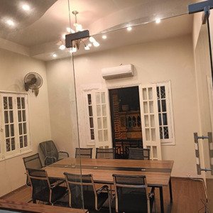 cho thuê nhà tầng 1 trong ngõ ô tô phố lê văn thiêm,thanh xuân 51m2 thông sàn 9trieu/thang