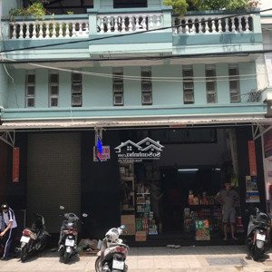 Cho Thuê Nhà Nguyên Căn Hoặc 1/2 Căn Trung Tâm Chợ đầm, Nha Trang