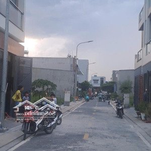 chính chủ cần bán lô đất tỉnh lộ 10 đường võ văn vân dt 73.7m2 đối diện công viên giá 3.2 tỷ