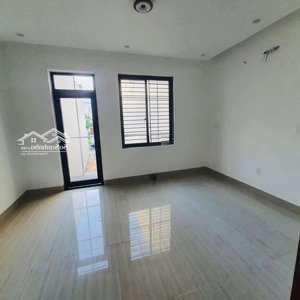 Cho Thuê Nhà 3 Tầng đường Nguyễn Phước Lan, Hòa Xuân, Cẩm Lệ Dt đất 100m² (ngang 5m) X 3 Tầng