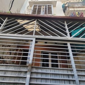 bán nhà chính chủ 51m2 3 tầng dân xây, 30m ra ô tô tránh đổ ngày đêm thuộc phố quang trung hà đông