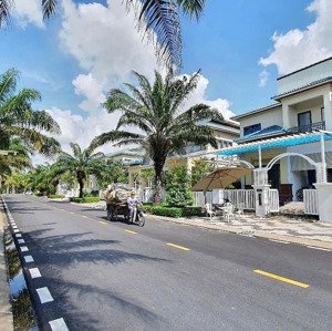 Biệt Thự Song Lập Senturia, Dt: 10 X 20m (nh: 12m). 1/ Vườn Lài Thông Ra Sông Sài Gòn