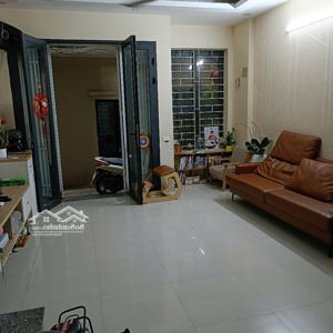 bán nhà nguyễn trãi,20m ra đường nguyễn trãi. 35,6m2, sổ vuông,chính chủ.3,78m2. lh 